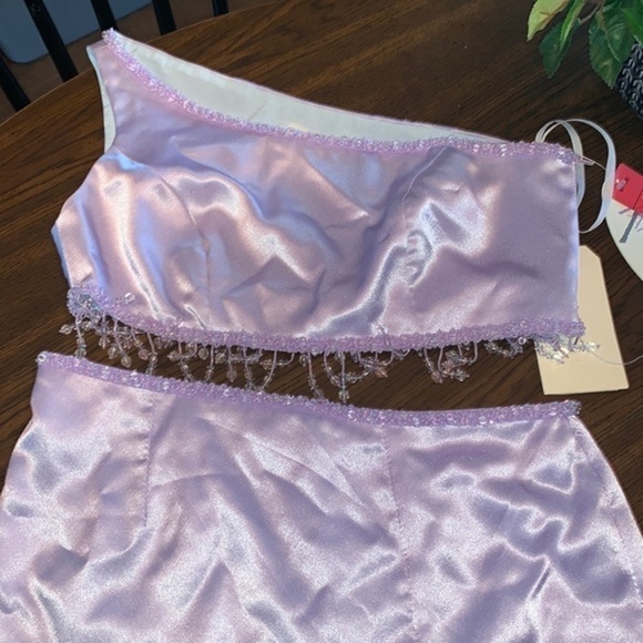 Panoply 2 Piece Maxi Gown 1 Shoulder Crop Top and Maxi Skirt Lavender Size 8 - Picture 2 of 15